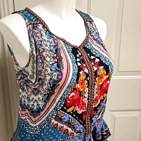 Bila Boho Ruffle Blouse - Picture 2 of 5